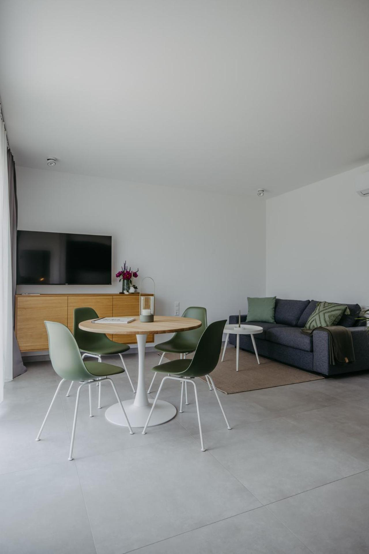 אילמיץ Studio 777 Apartments חדר תמונה