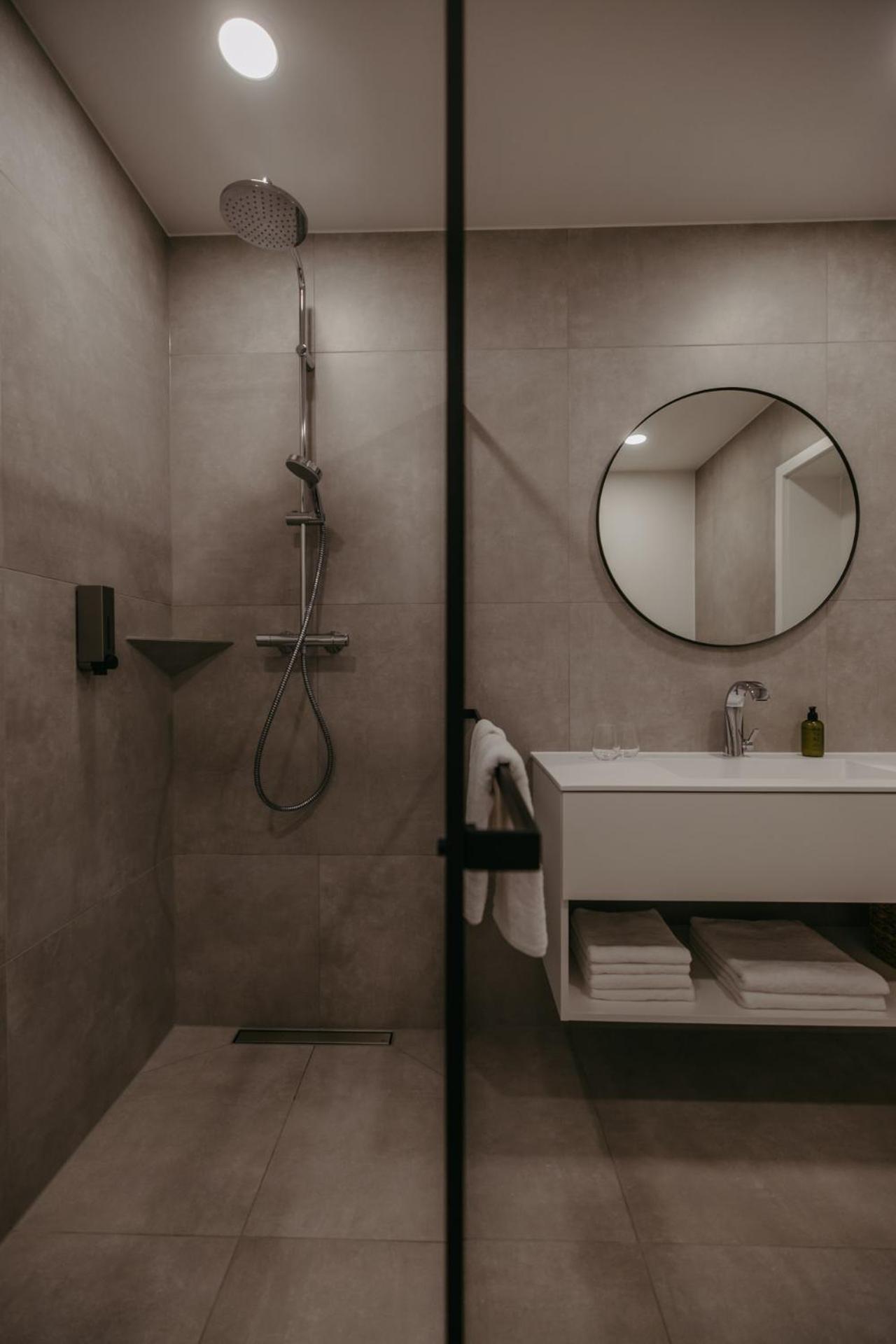 אילמיץ Studio 777 Apartments חדר תמונה